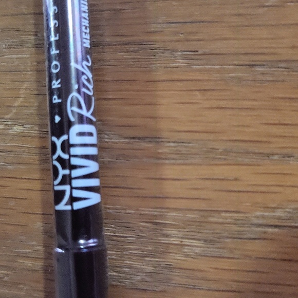 Eyeliner - mechanical - Picture 4 of 5